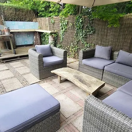 Holiday home Bosrijke Vrijstaande Woning