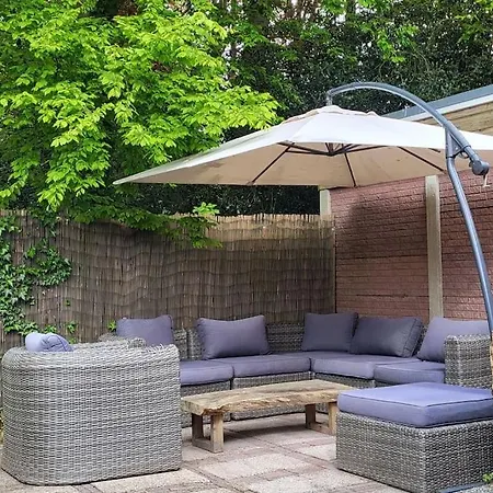 Bosrijke Vrijstaande Woning Holiday home